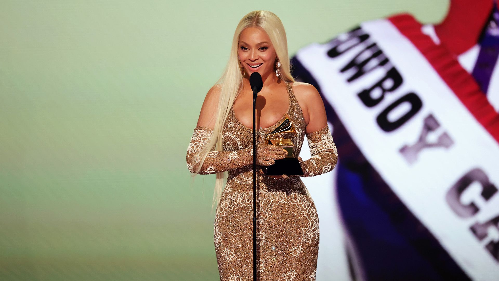 场比赛为例 场比赛为例